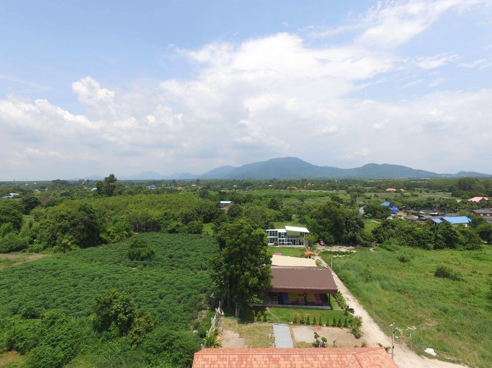 Hotel Tree Roots Retreat Rayong Exterior foto